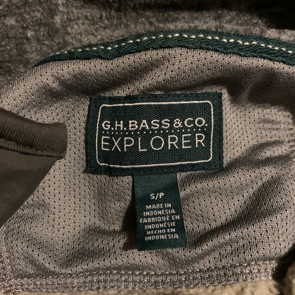 G.H. Bass & Co. Explorer 1/4 pull over sweater - Picture 2 of 3